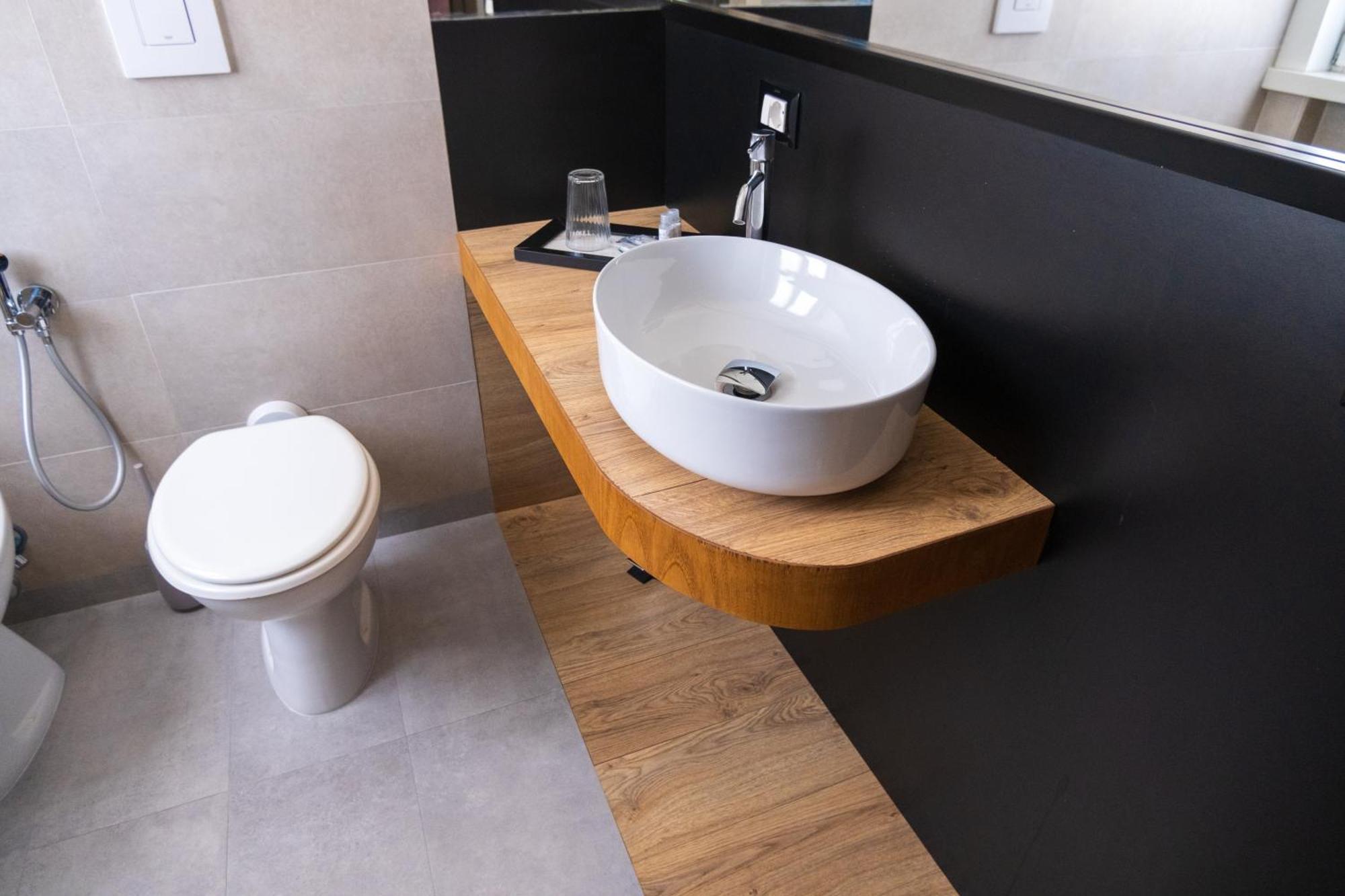 Avezzano 3E60 Hotel Eksteriør billede