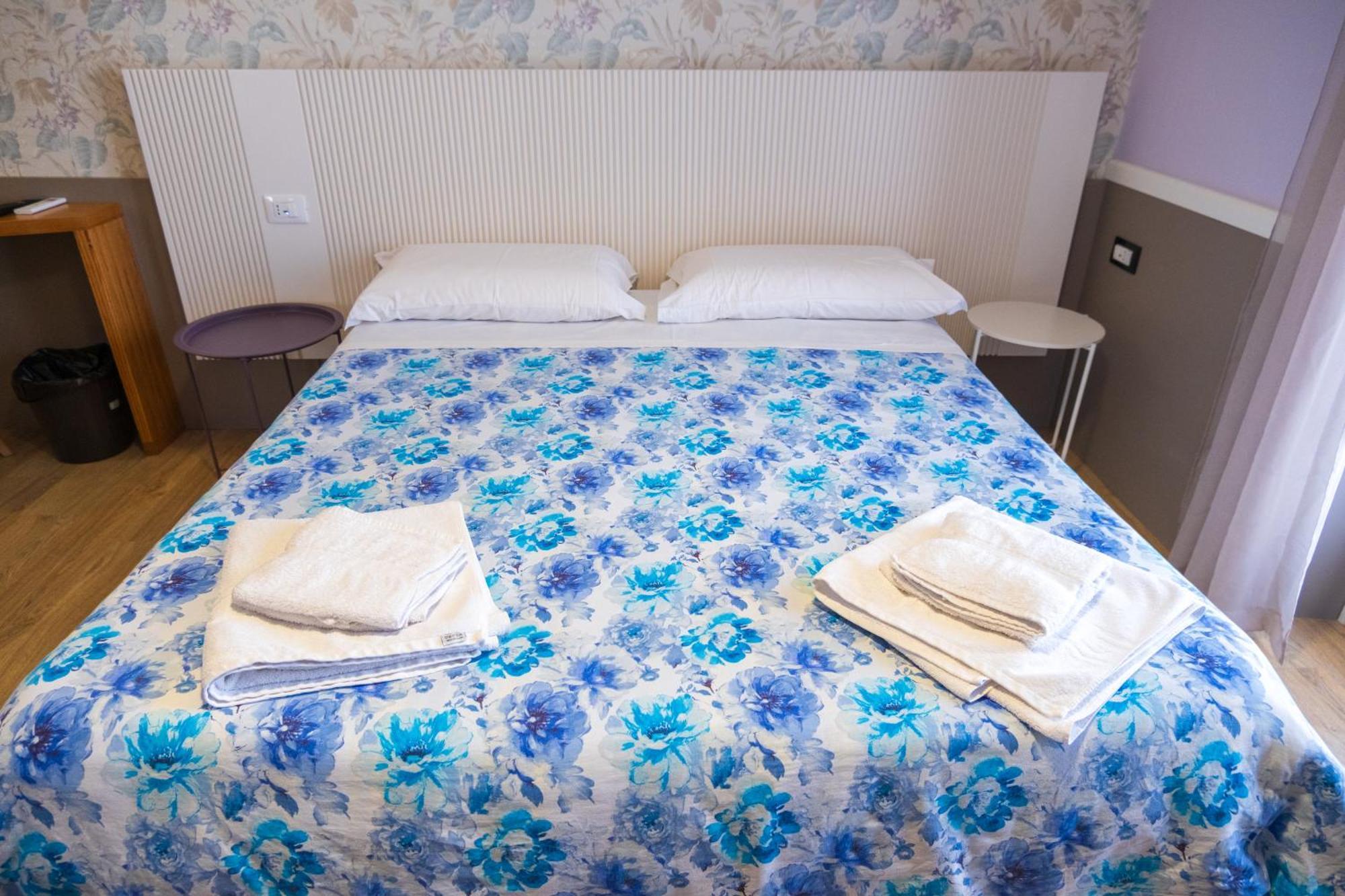 Avezzano 3E60 Hotel Eksteriør billede
