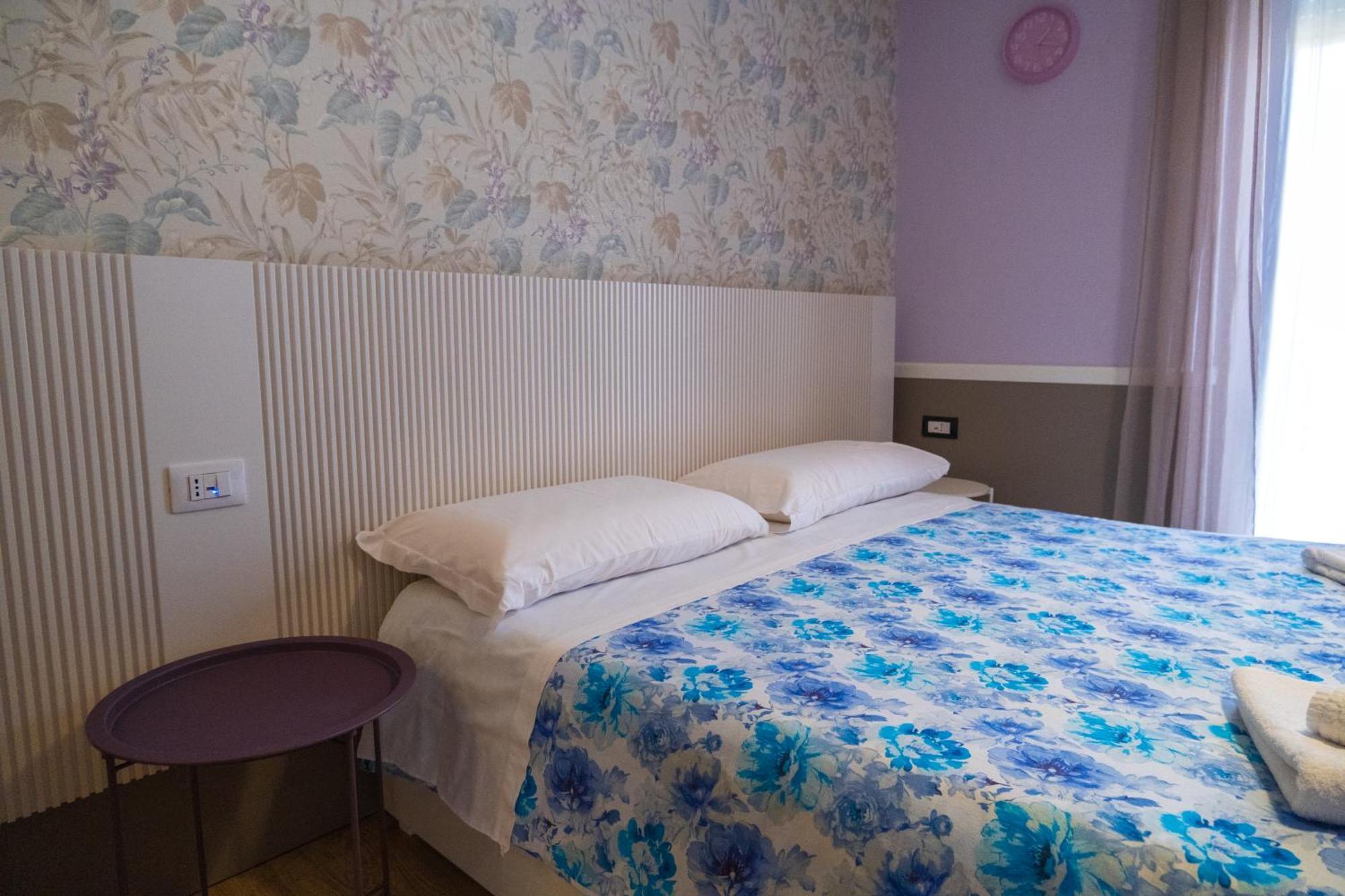 Avezzano 3E60 Hotel Eksteriør billede